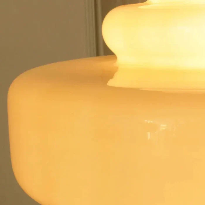 Designerska Lampa Wisząca z Mlecznego Szkła Bauhaus