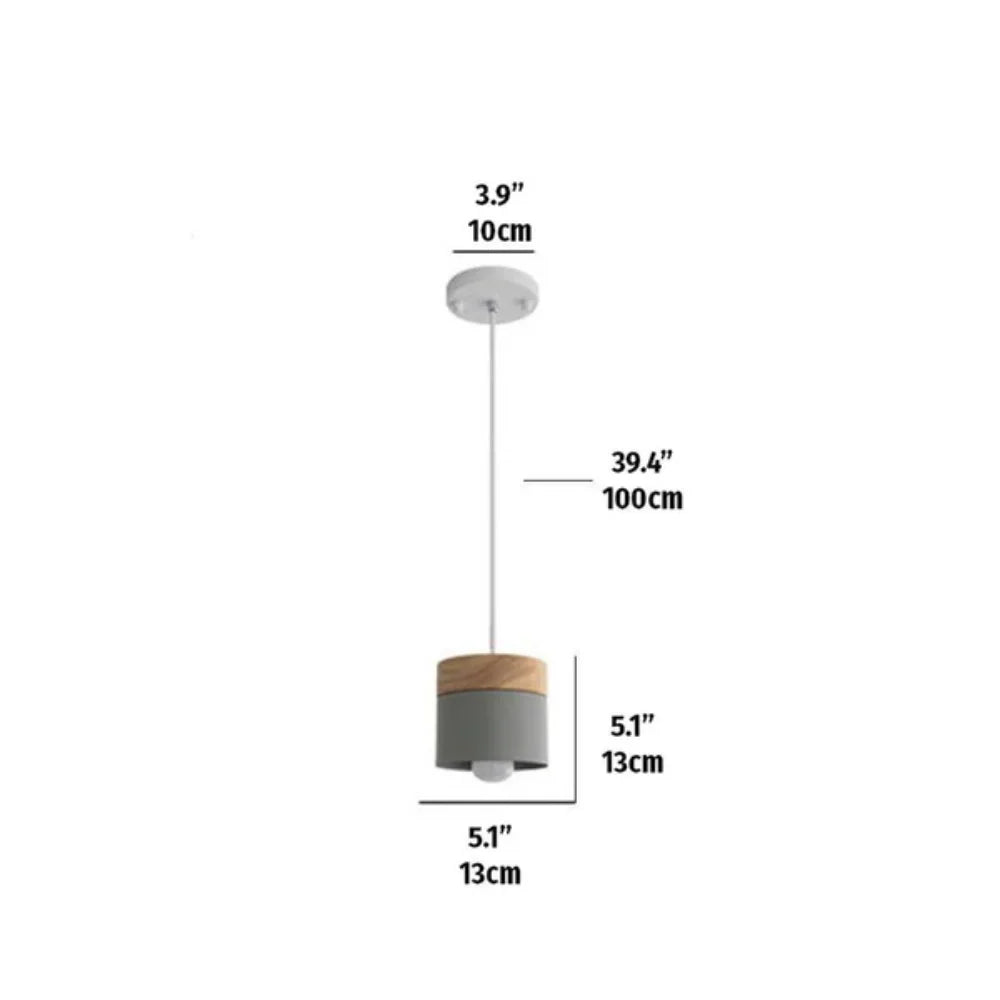 Lampa Wisząca w Stylu Skandynawskim – Metalowy Klosz z Drewnem, Minimalistyczne Oświetlenie