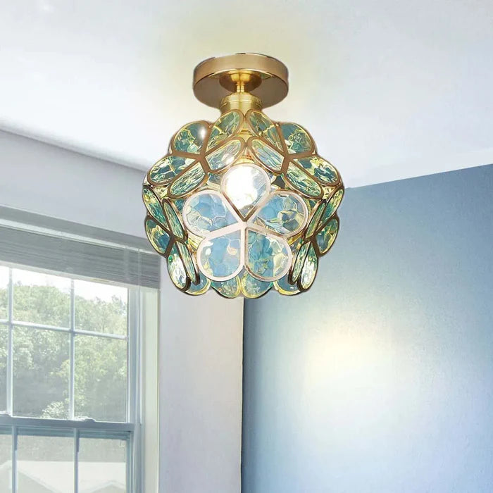 Vintage lampa sufitowa z kryształem – żyrandol z kloszem z kolorowego szkła