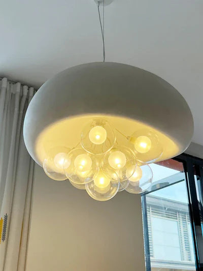 Designerska Lampa Sufitowa z Kulistymi Kloszami w Kształcie Baniek