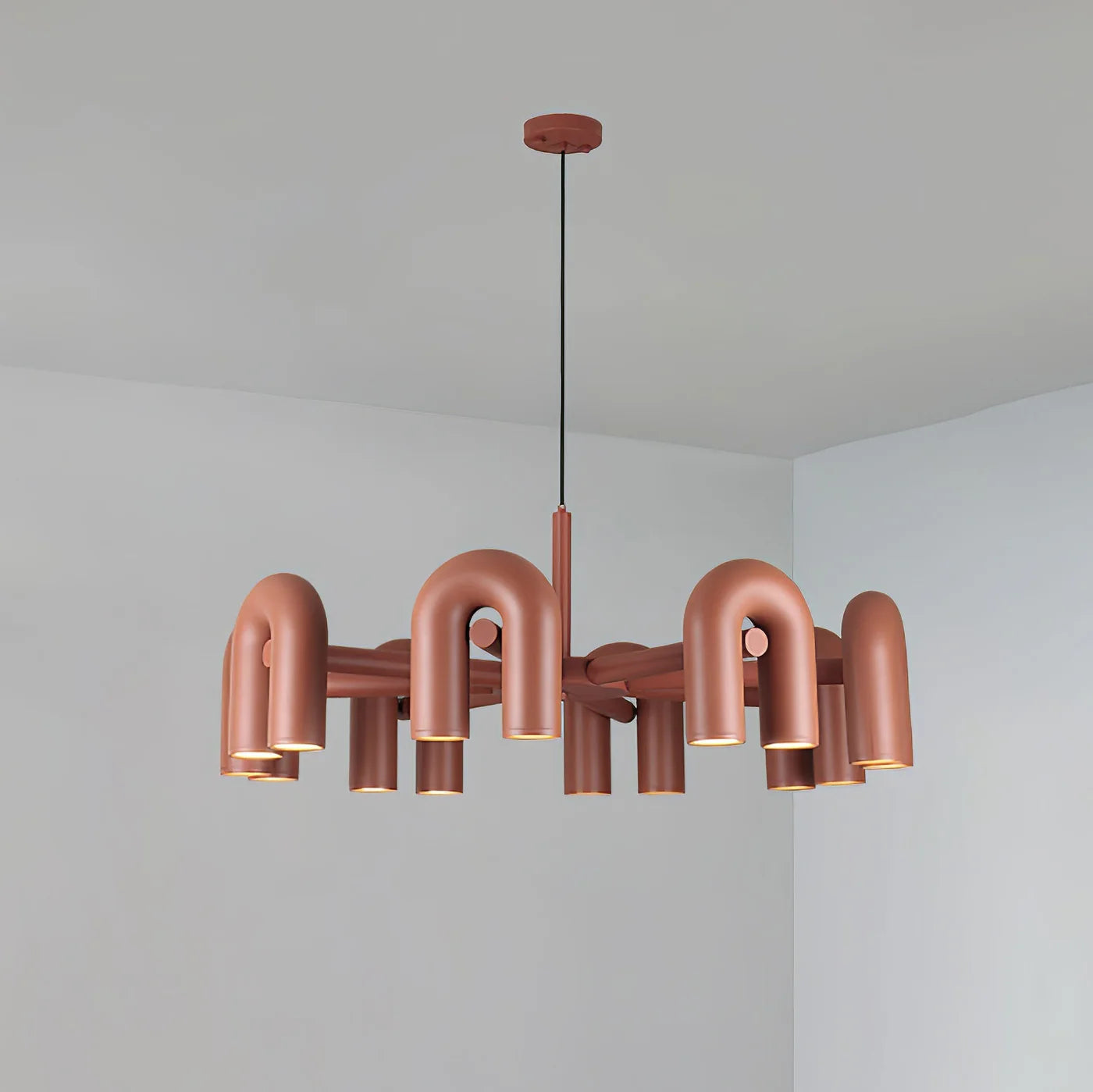 Designerska Lampa Wisząca o Rzeźbiarskiej Formie – Nowoczesne Oświetlenie