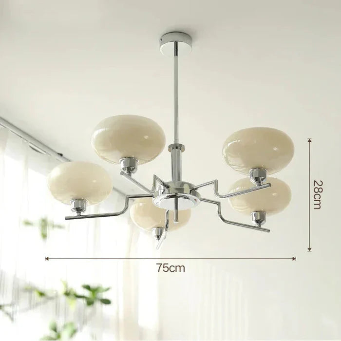 Nowoczesny Żyrandol z Kloszami z Opalowego Szkła – Elegancka Lampa Sufitowa