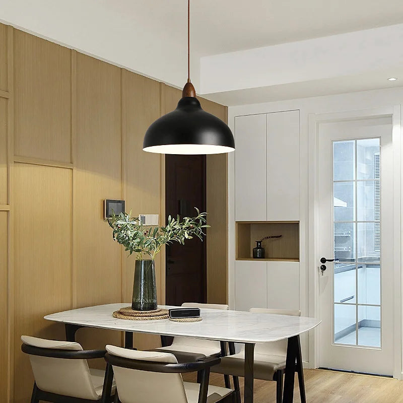 Nowoczesna Lampa Wisząca z Akcentem Drewnianym – Minimalistyczny Design