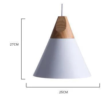 Skandynawskie lampy wiszące – kolorowe stożki z drewna i metalu