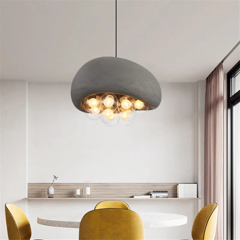 Designerska Lampa Sufitowa z Kulistymi Kloszami w Kształcie Baniek