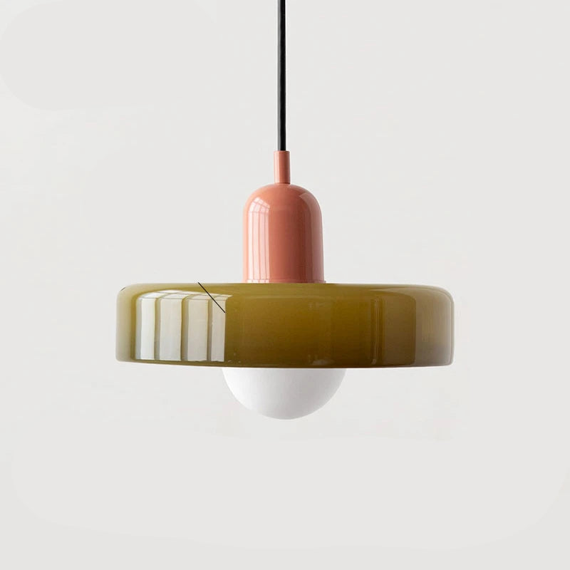 Nowoczesna lampa wisząca z kolorowym szklanym kloszem