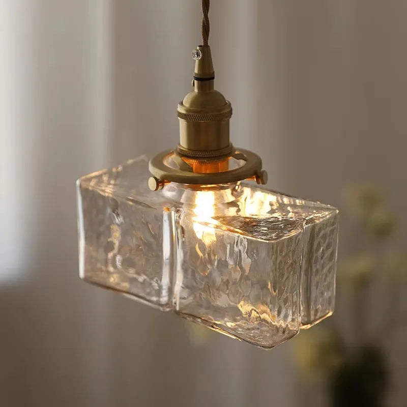 Vintage lampy wiszące szklane z mosiężnym wykończeniem