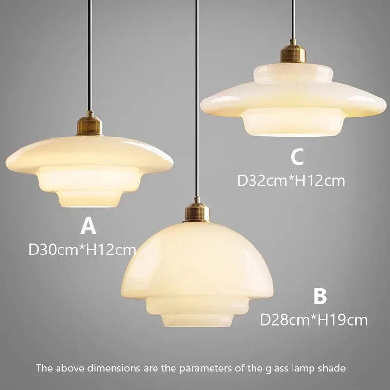 Wisząca Lampa Sufitowa z Mlecznobiałego Szkła