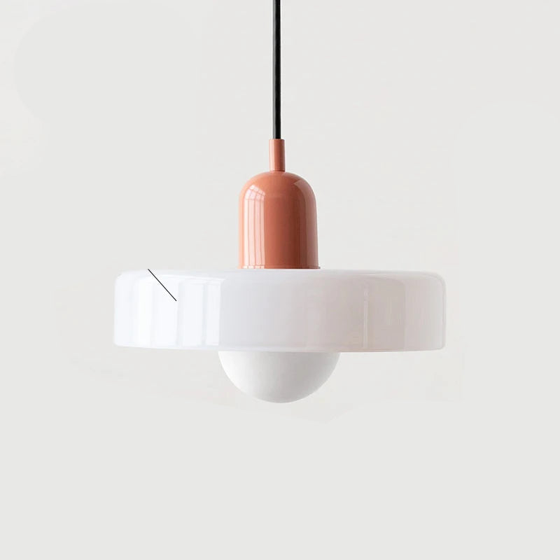 Nowoczesna lampa wisząca z kolorowym szklanym kloszem