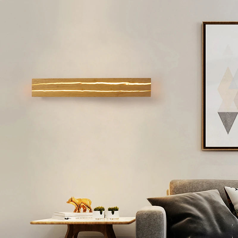 Nowoczesna drewniana lampa ścienna LED „Naturalna Linia” – kinkiet minimalistyczny
