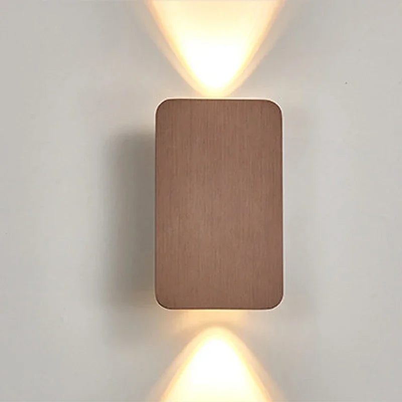 Nowoczesny Kinkiet LED – Minimalistyczny Design