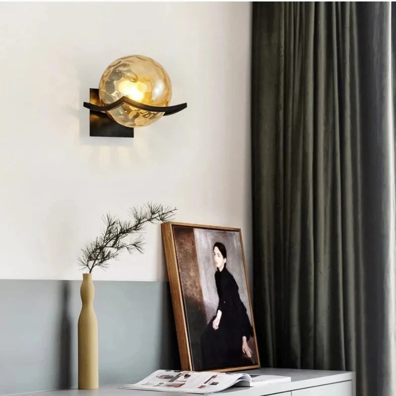 Nowoczesny Kinkiet Kulisty – Elegancka Lampa Ścienna