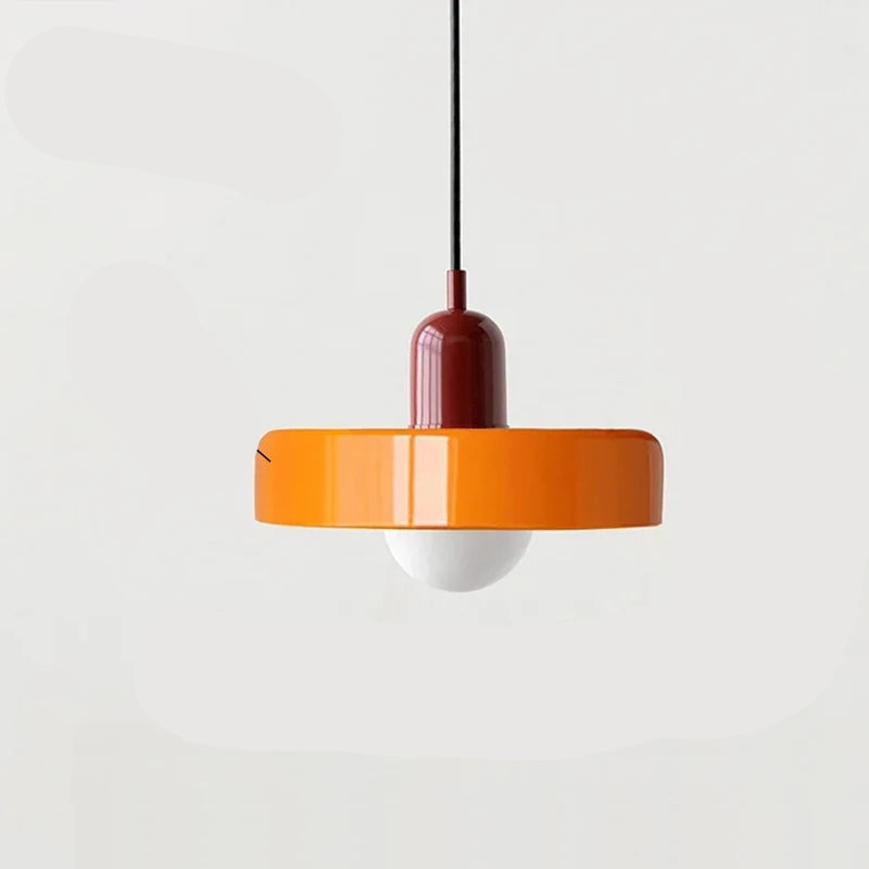 Nowoczesna lampa wisząca z kolorowym szklanym kloszem