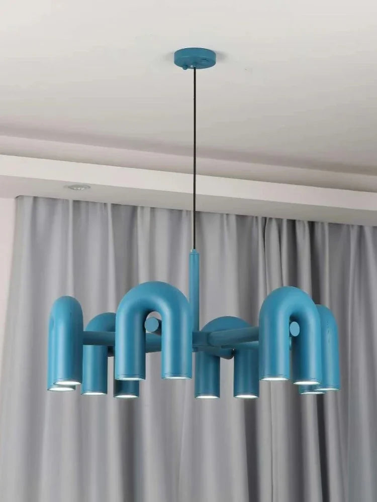 Designerska Lampa Wisząca o Rzeźbiarskiej Formie – Nowoczesne Oświetlenie