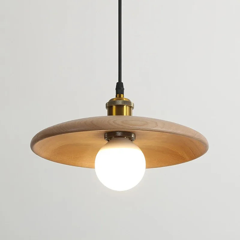 Skandynawska lampa wisząca z drewna – Minimalistyczna lampa sufitowa