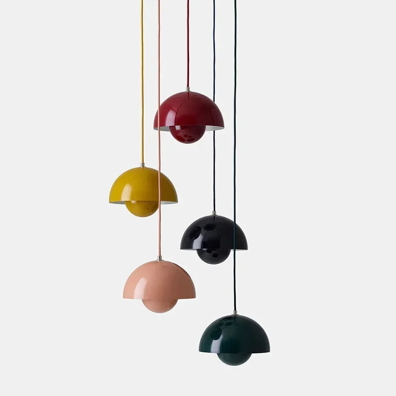 Lampa wisząca LED o półkulistym kształcie