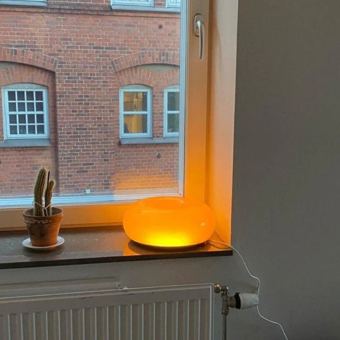 Lampa ścienna LED „donut” – designerska oprawa oświetleniowa z efektem świetlnej aureoli