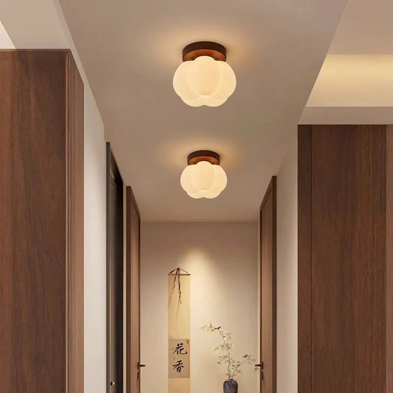 Nowoczesna Lampa Sufitowa z Dekoracyjnym Kloszem