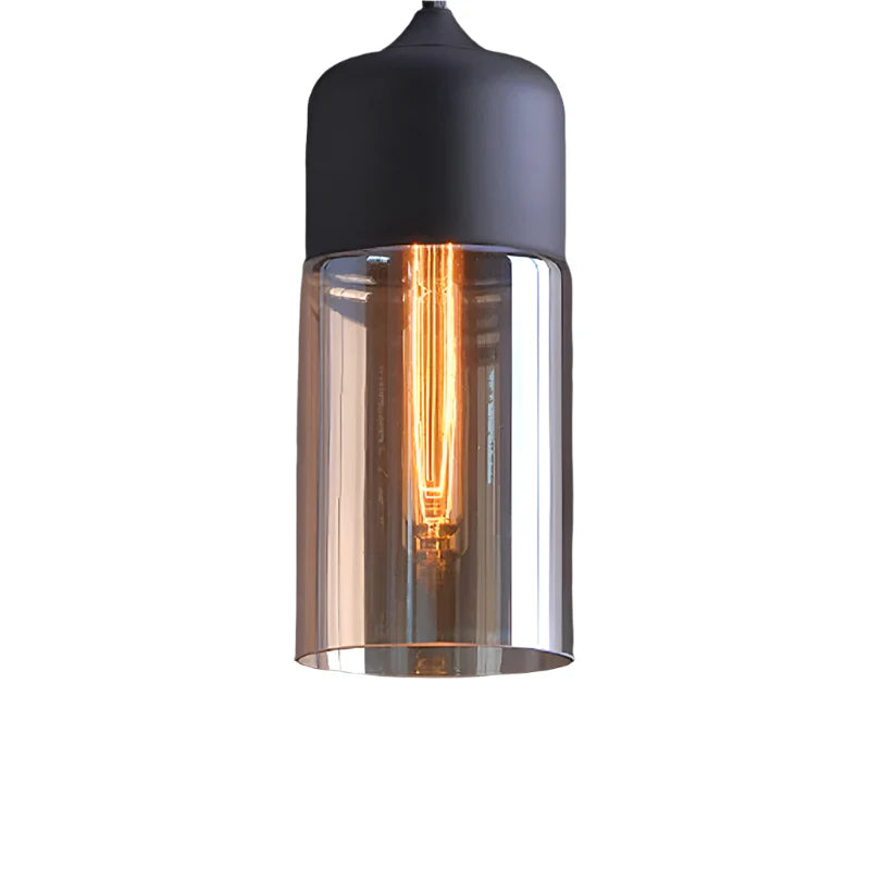Industrialna lampa wisząca z kloszem ze szkła dymionego i czarnym wykończeniem