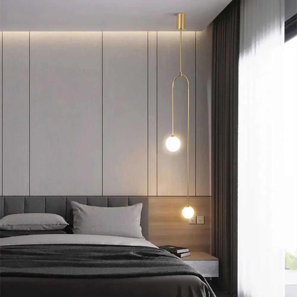 Nowoczesna Lampa Wisząca LED – Minimalistyczny Design z Kulistymi Kloszami