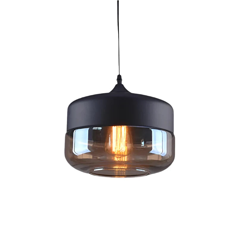 Industrialna lampa wisząca z kloszem ze szkła dymionego i czarnym wykończeniem