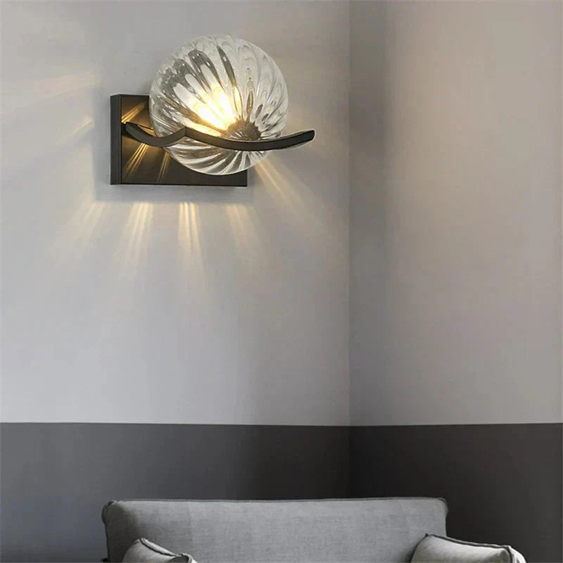 Nowoczesny Kinkiet Kulisty – Elegancka Lampa Ścienna