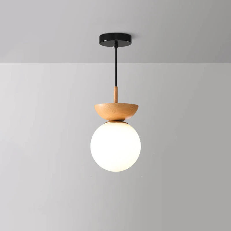 Nowoczesna lampa sufitowa w japońskim stylu z drewnianą bazą – minimalistyczna kula