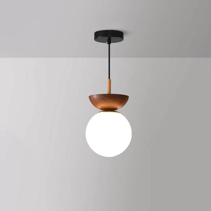 Nowoczesna lampa sufitowa w japońskim stylu z drewnianą bazą – minimalistyczna kula
