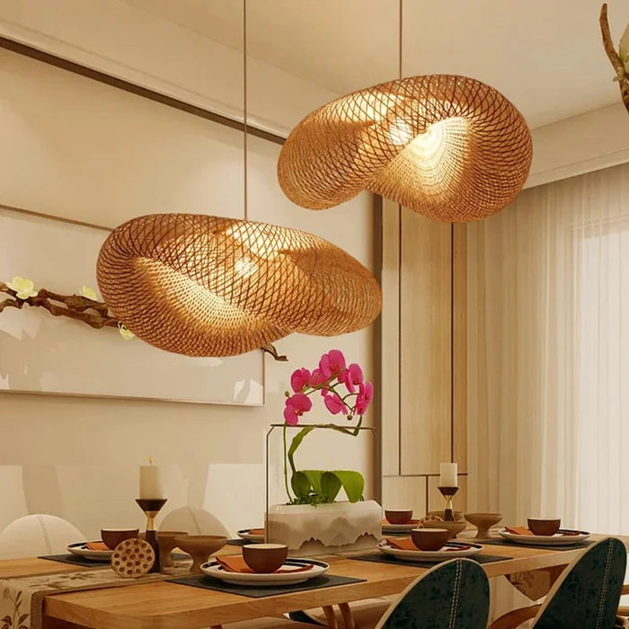 Lampa wisząca tkana ręcznie z bambusa styl boho