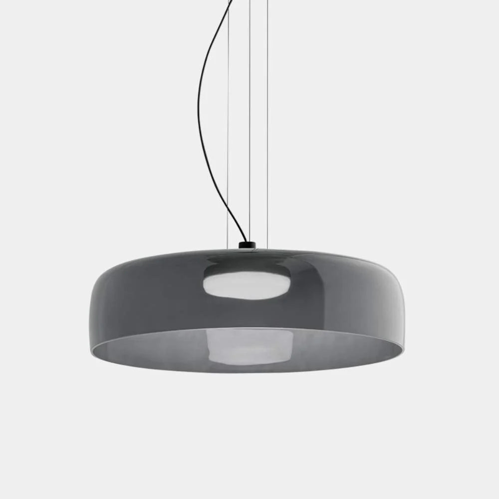Nowoczesna szklana lampa wisząca z kloszem warstwowym – design inspirowany stylem retro
