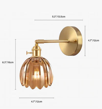 Lampa ścienna retro w kształcie kwiatu tulipana – kinkiet ze szklanym kloszem i złotym wykończeniem