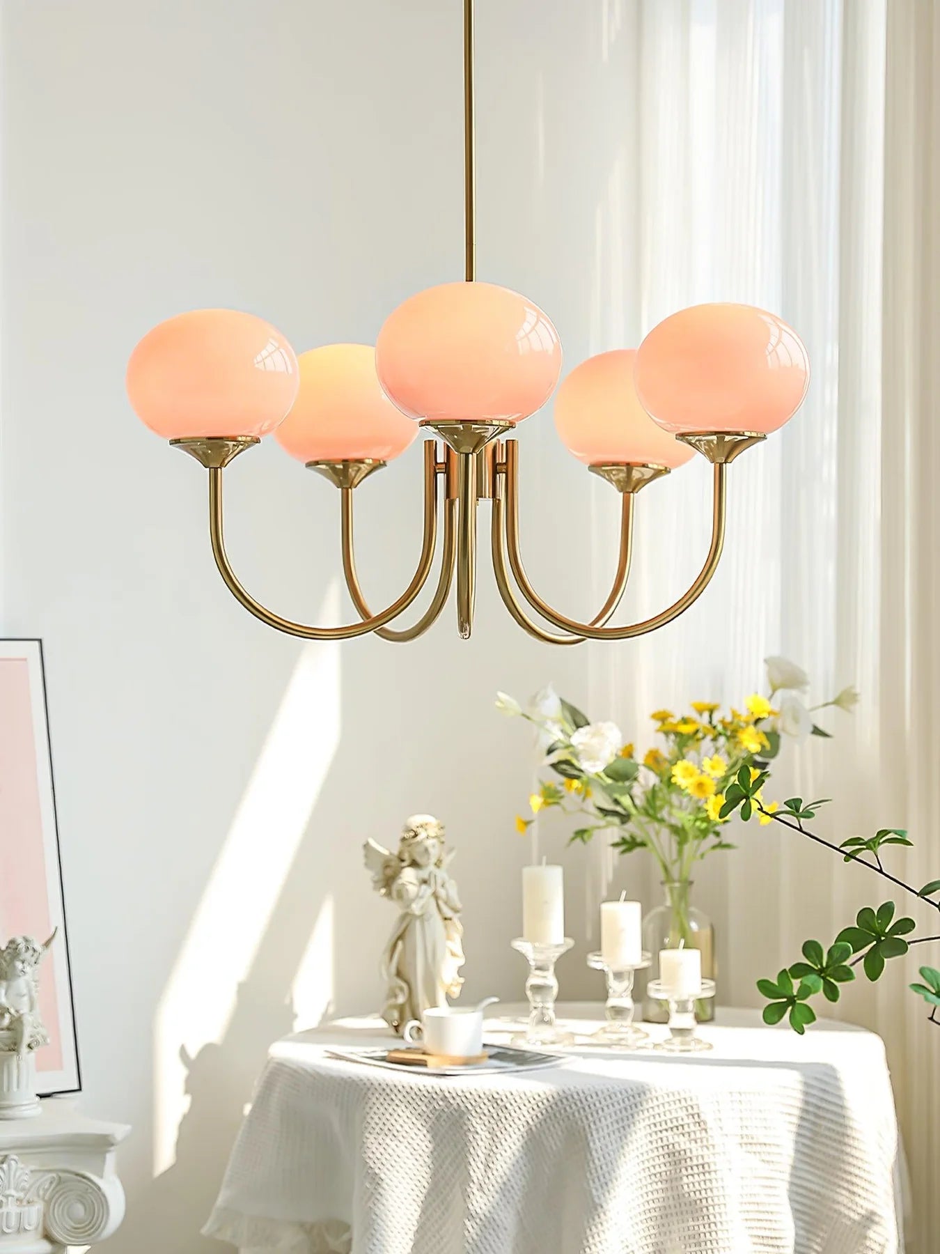 Lampa wisząca żyrandol w stylu retro glamour z kulistymi kloszami