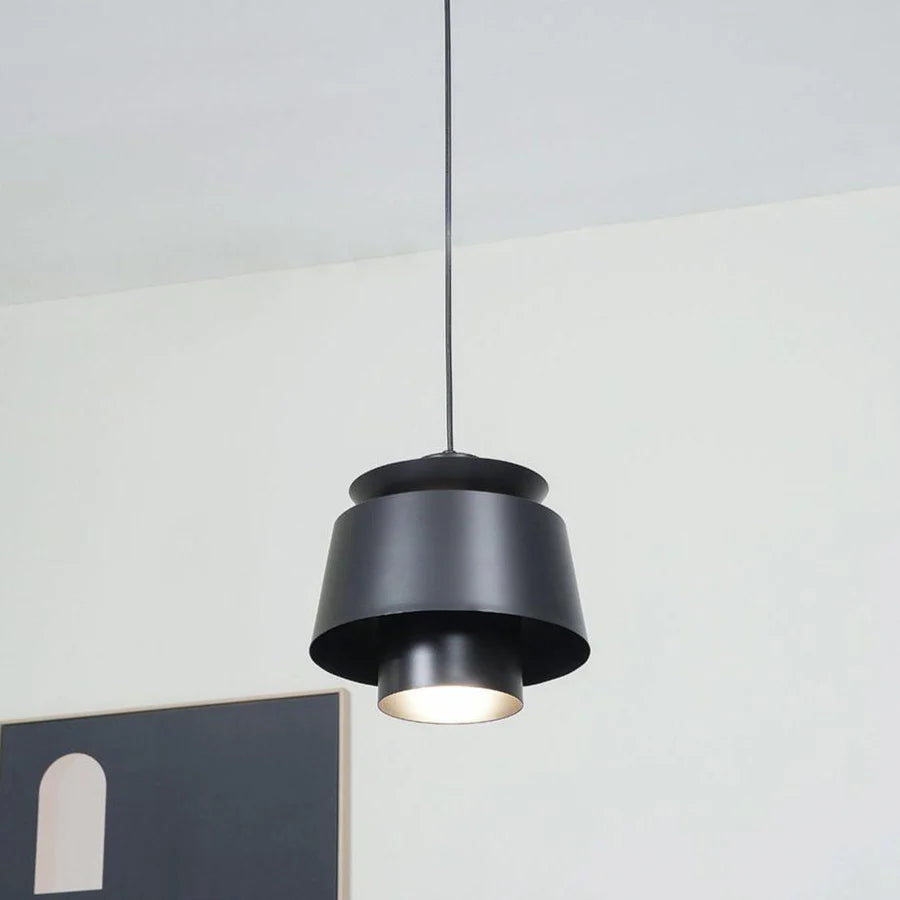 Nowoczesna lampa wisząca LED metalowy klosz designerskie oświetlenie do jadalni i salonu