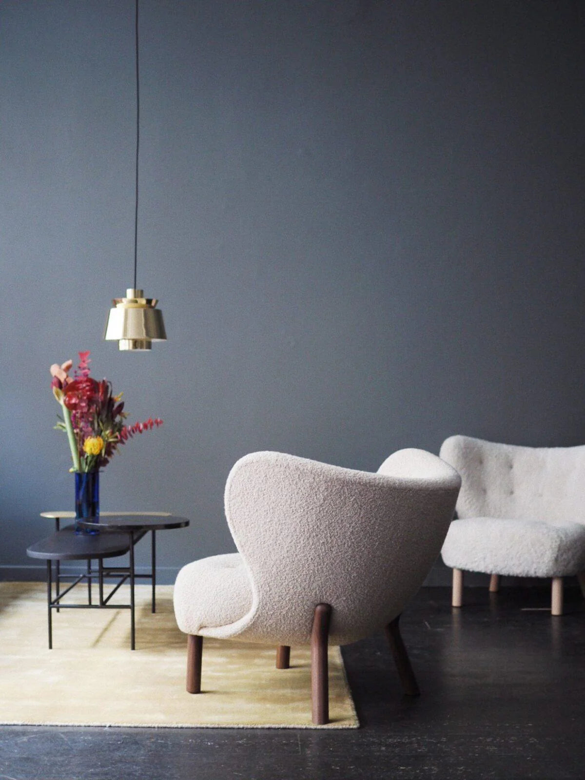 Nowoczesna lampa wisząca LED metalowy klosz designerskie oświetlenie do jadalni i salonu