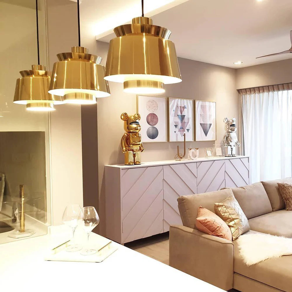 Nowoczesna lampa wisząca LED metalowy klosz designerskie oświetlenie do jadalni i salonu