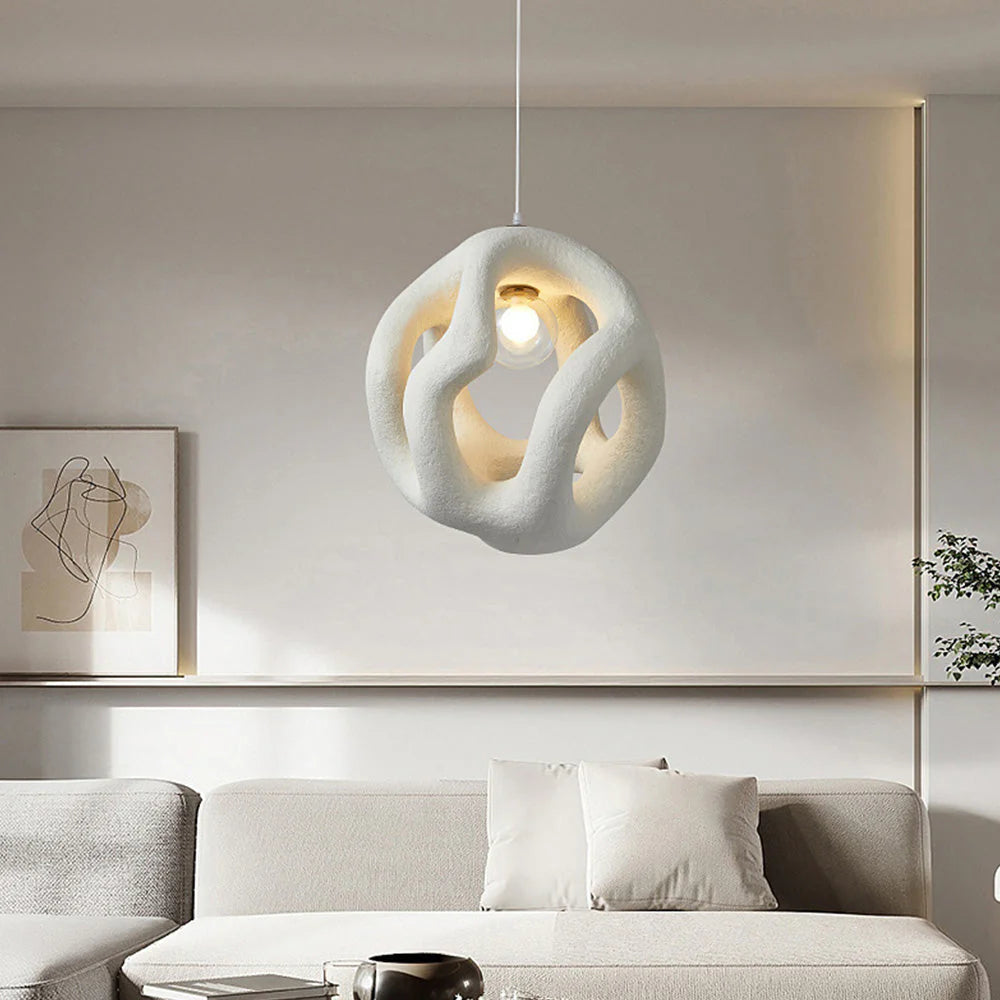 Artystyczna Lampa Wisząca z Rzeźbiarskim Kloszem