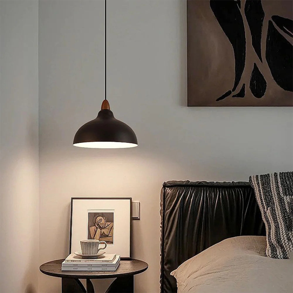 Nowoczesna Lampa Wisząca z Akcentem Drewnianym – Minimalistyczny Design