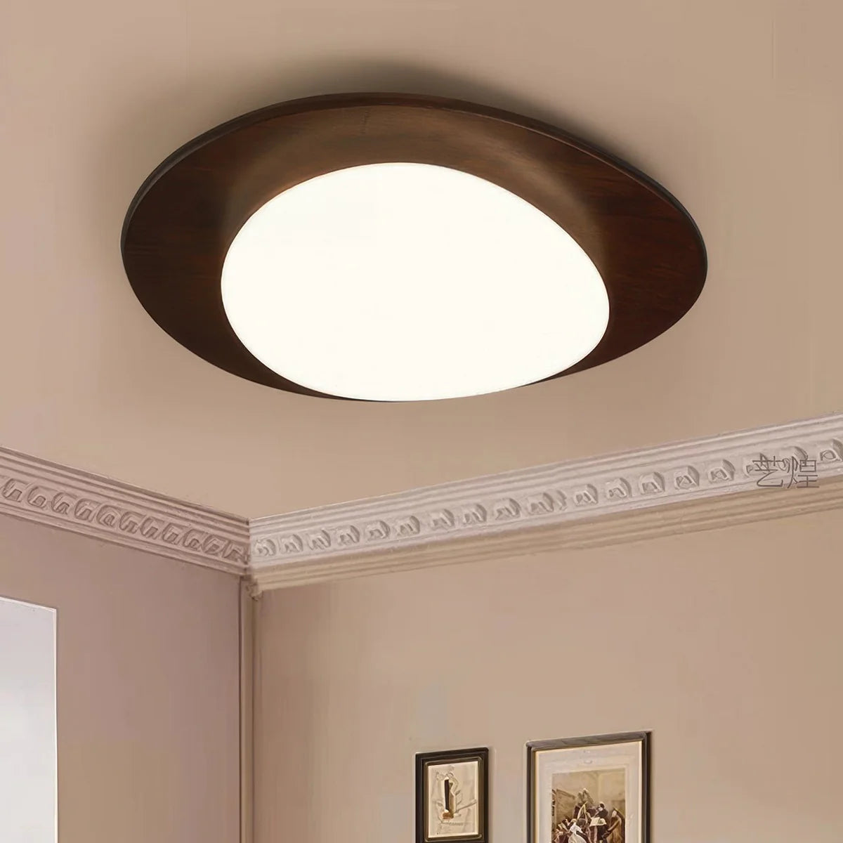 Nowoczesna Lampa Sufitowa LED z Drewnianym Akcentem
