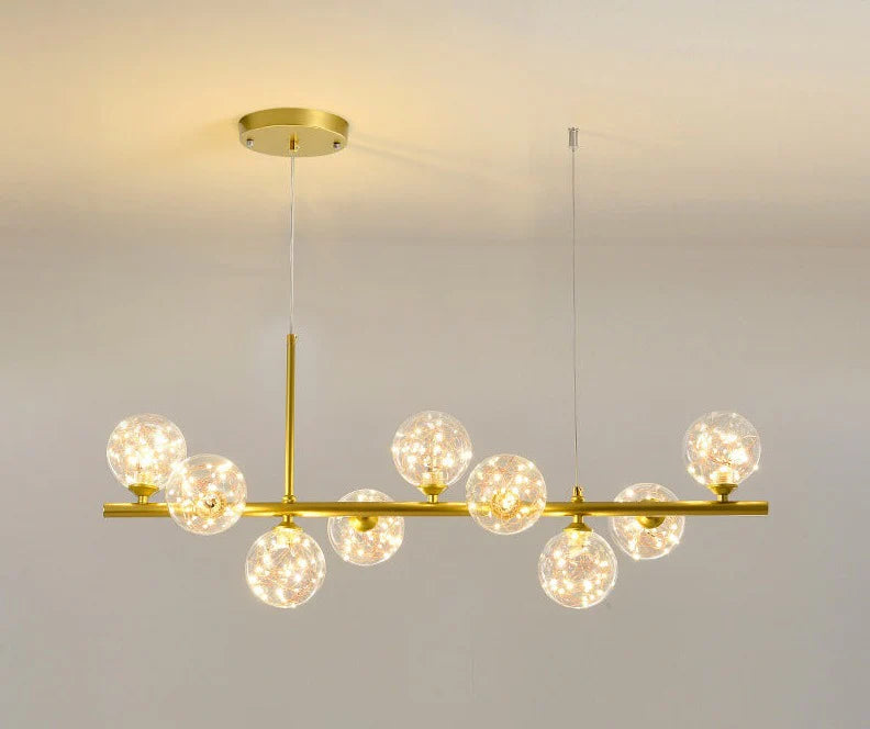 Nowoczesna lampa wisząca z kulistymi kloszami