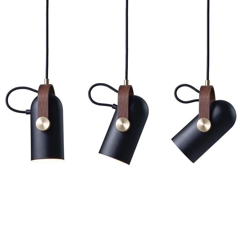 Nowoczesna lampa wisząca z drewnianym akcentem i metalowym kloszem – styl loftowy