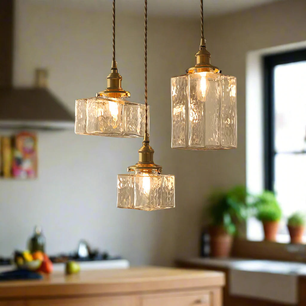 Vintage lampy wiszące szklane z mosiężnym wykończeniem