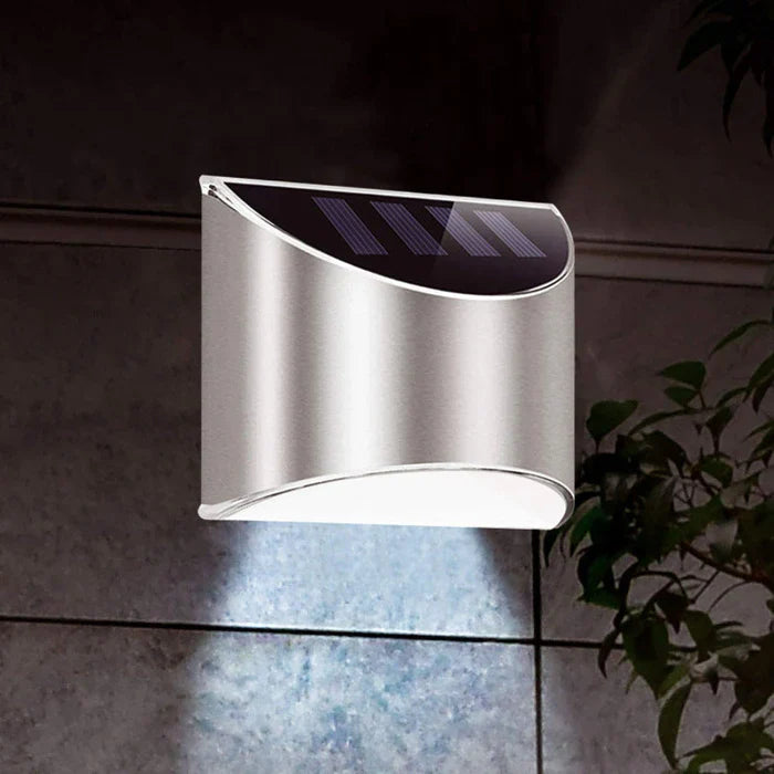 Zestaw 2 solarnych lamp ogrodowych LED – kinkiety z czujnikiem zmierzchu, montaż na ścianę