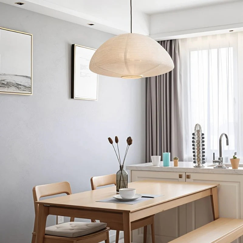 Nowoczesna Lampa Wisząca z Papieru z Delikatnym Prążkowaniem – Minimalistyczna Elegancja