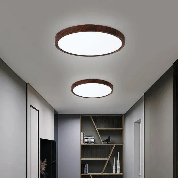 Nowoczesna okrągła lampa sufitowa LED z drewnianą ramą