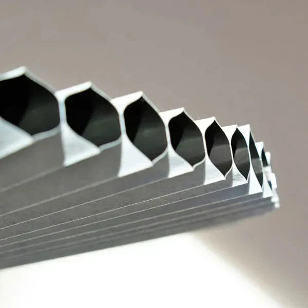 Elegancka Lampa Wisząca z Plisowanym Kloszem