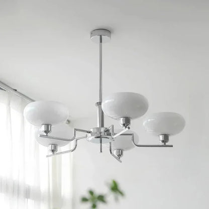 Nowoczesny Żyrandol z Kloszami z Opalowego Szkła – Elegancka Lampa Sufitowa