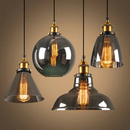Industrialna lampa wisząca ze szkłem – Klosz z dymionego szkła