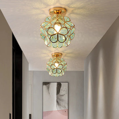 Vintage lampa sufitowa z kryształem – żyrandol z kloszem z kolorowego szkła