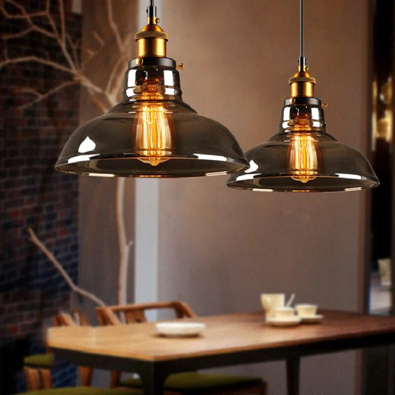 Industrialna lampa wisząca ze szkłem – Klosz z dymionego szkła
