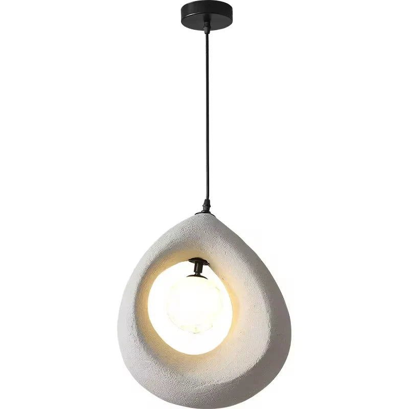 Designerska Lampa Wisząca z Abstrakcyjnym Kloszem – Nowoczesna Rzeźbiarska Forma